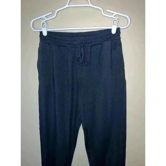 ••SOLD. Girlfriend Colective small joggers - Picture 3 of 10